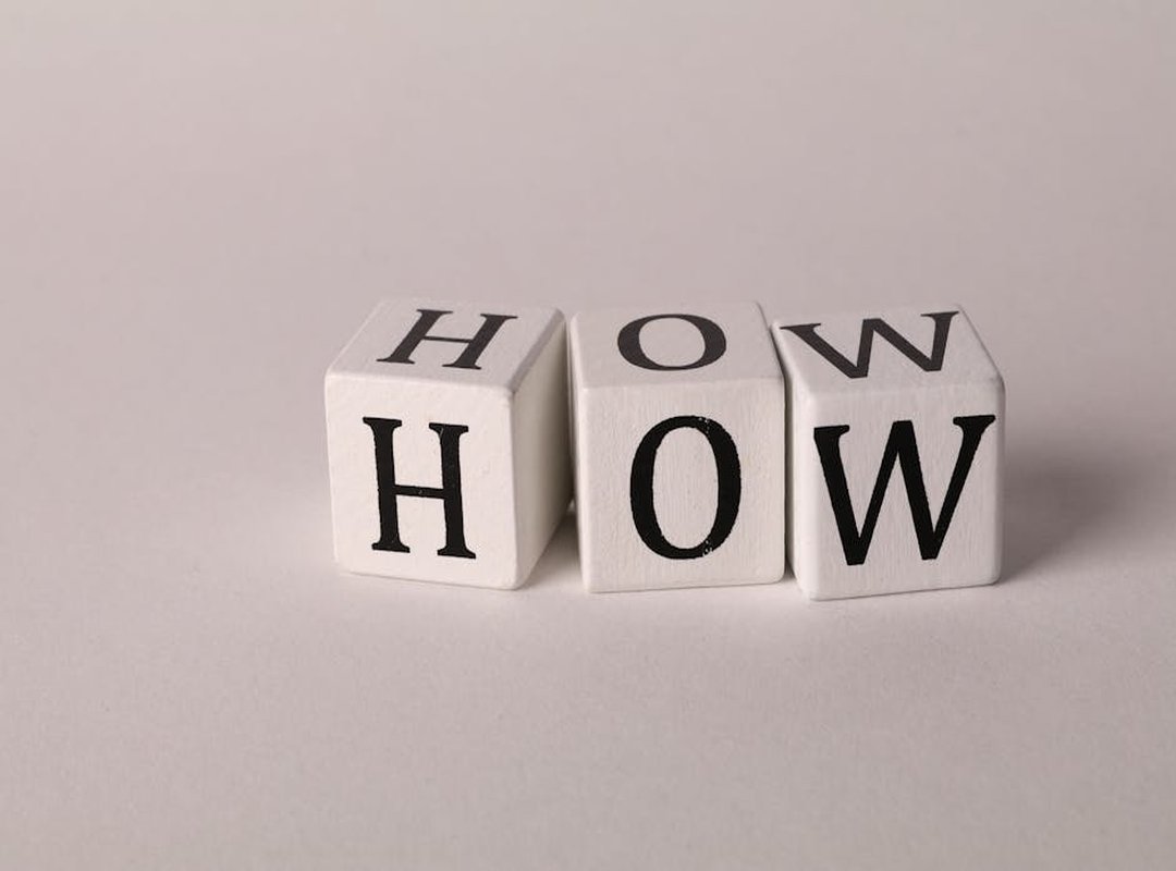 How to Style a High-Tech Tool in a Designer Kitchen